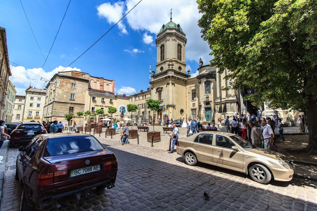 Dominicana L Apartments L Lviv Historical City Center Extérieur photo